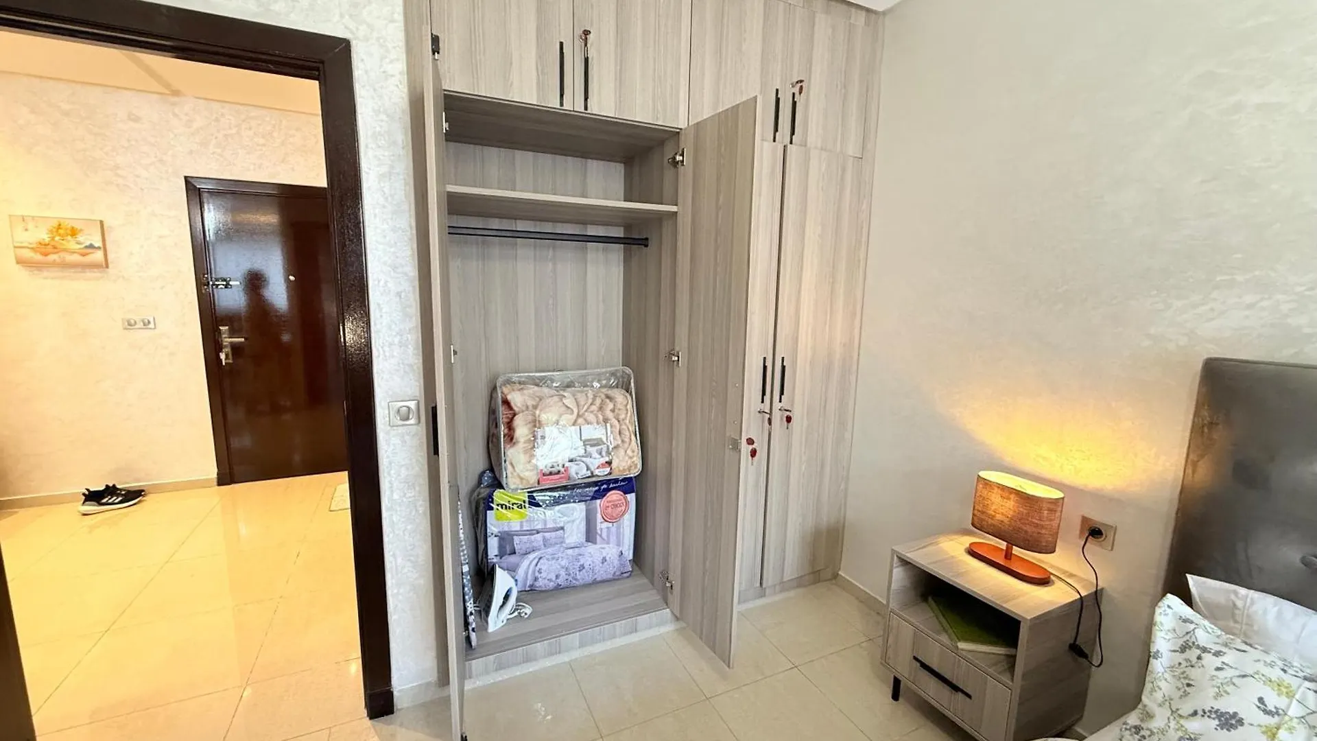New Luxury Apartment With Style, Balcony And Pool Agadir