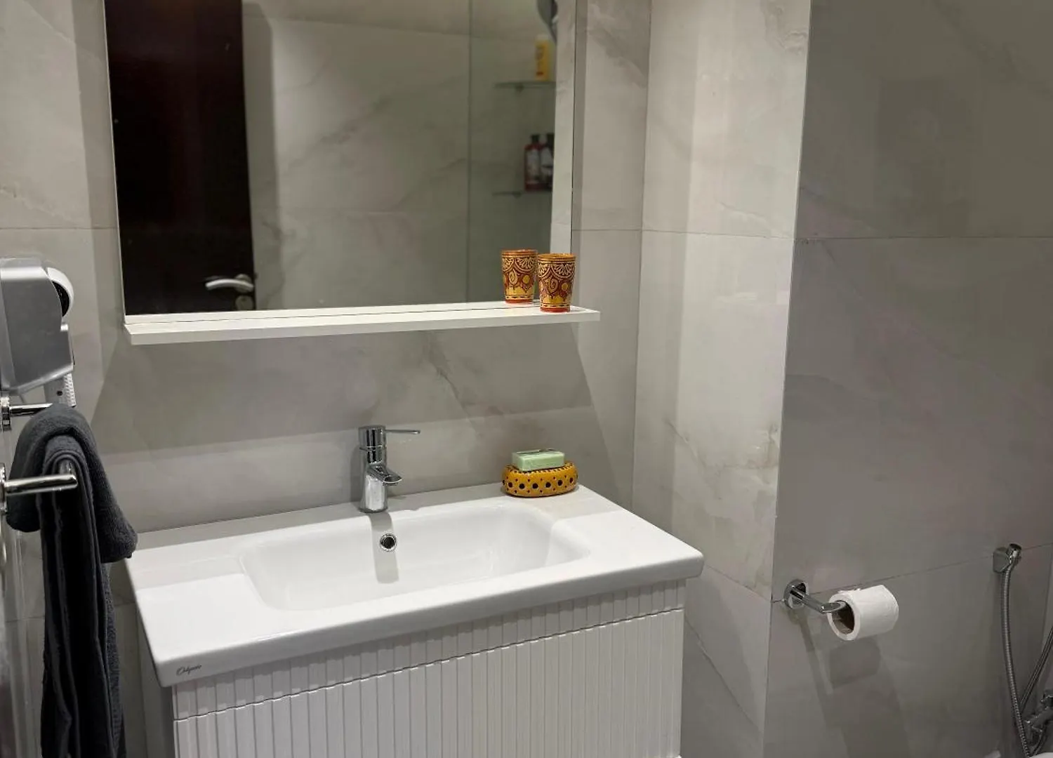 New Luxury Apartment With Style, Balcony And Pool Agadir