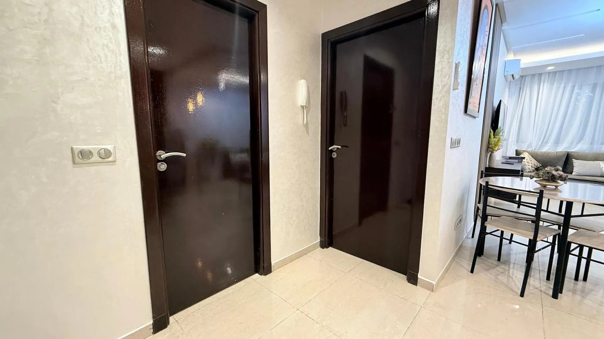 New Luxury Apartment With Style, Balcony And Pool Agadir